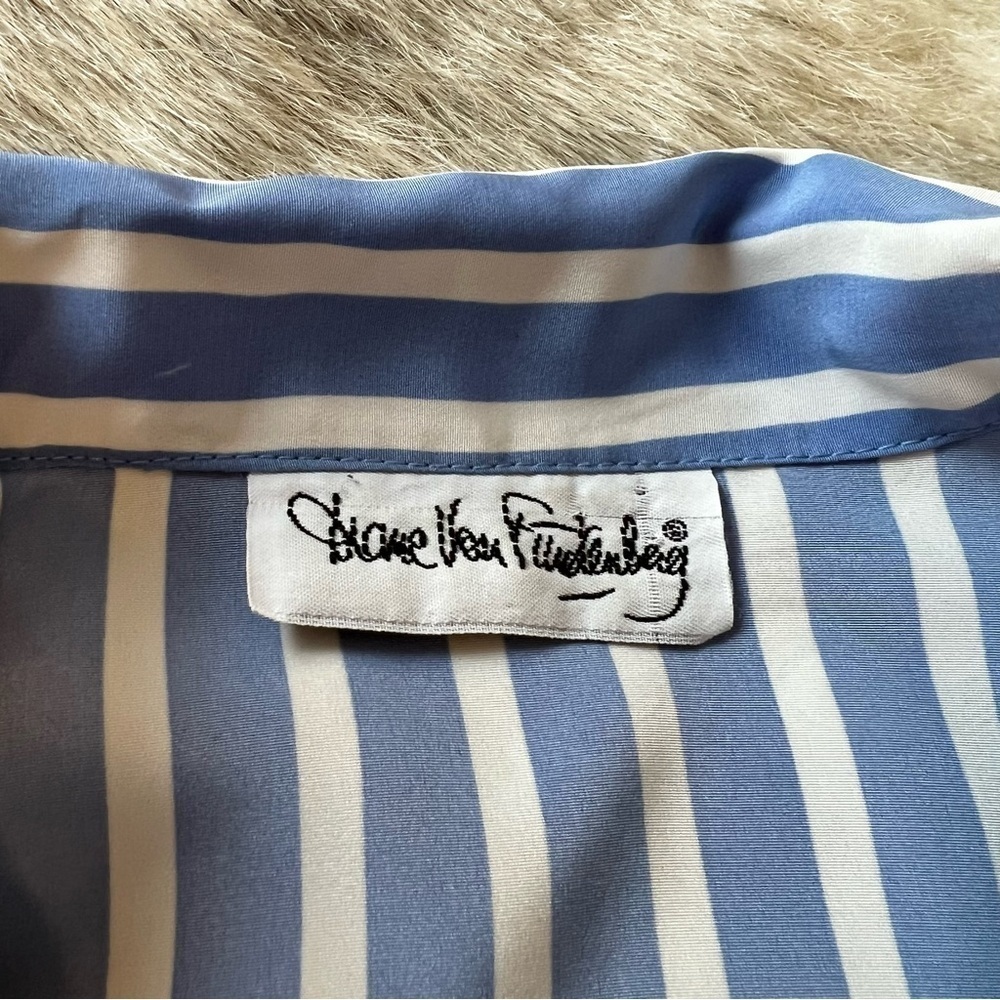 True 80sVintage DIANE VON FURSTENBERG Blue White Strips DVF Midi Wrap Dress 12 - Picture 6 of 17